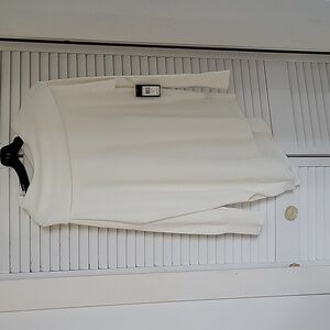 Verve ami white sweater size large